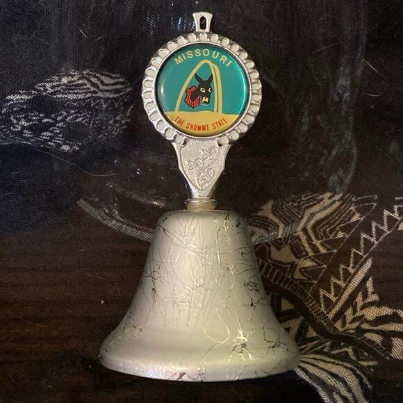 Vintage MISSOURI MULE The Show Me State Souvenir Silver Bell Made in Japan RARE - Picture 2 of 10